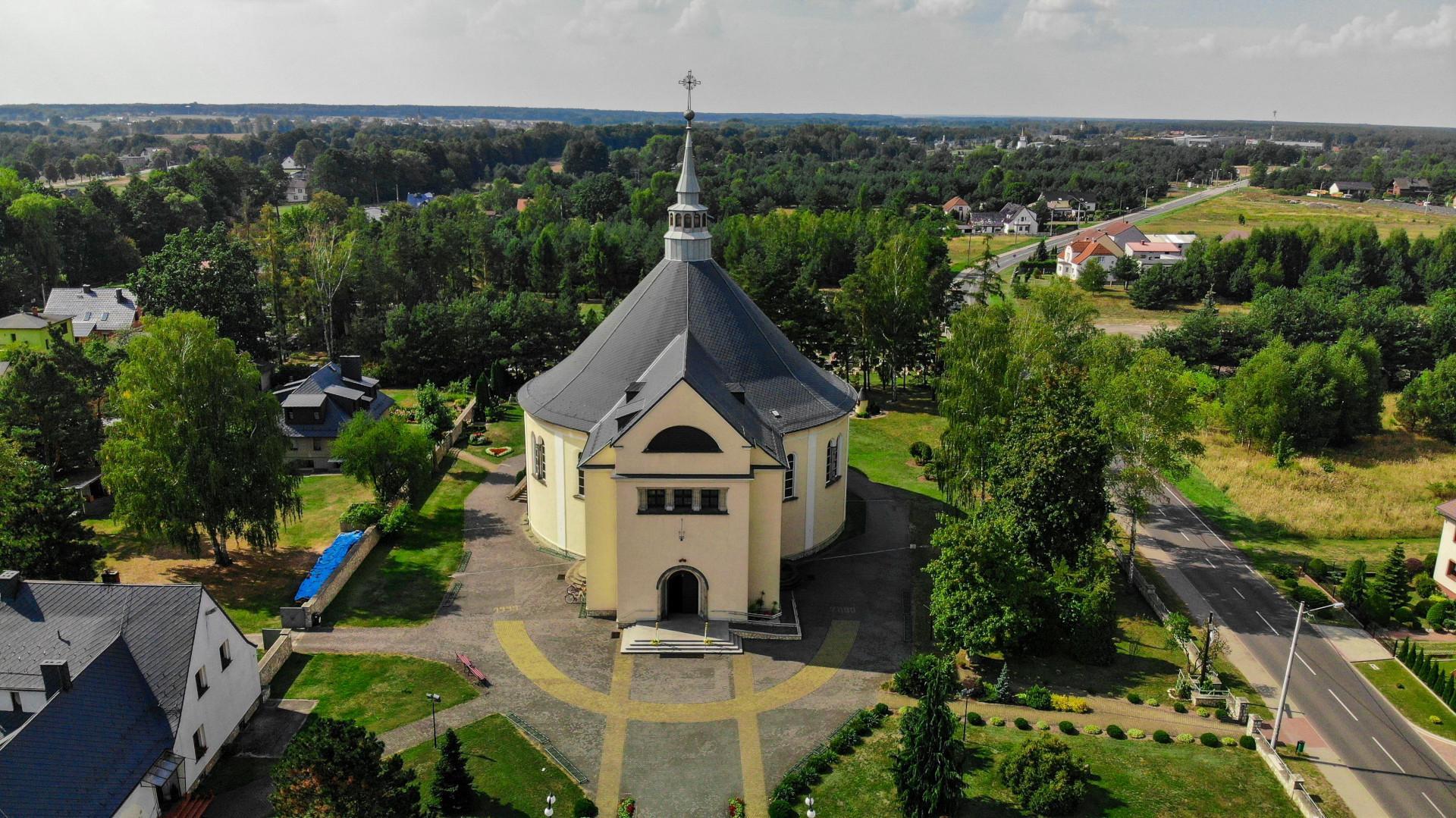 Kościół w Kolonowskiem 2