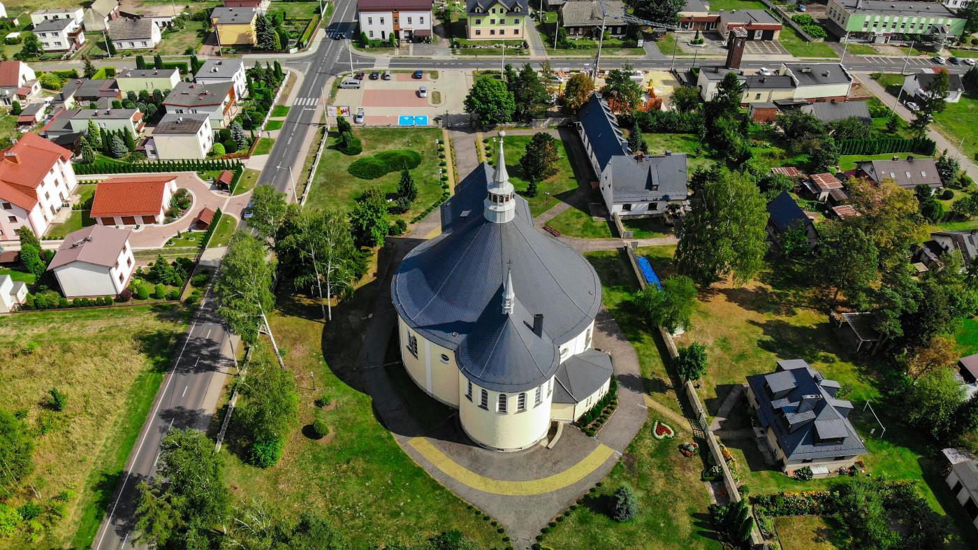 Kościół w Kolonowskiem 3